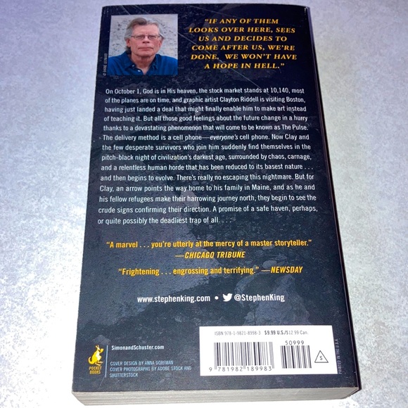 Stephen King Book - Picture 2 of 2